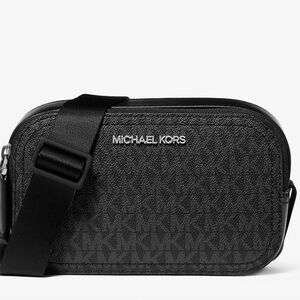 NWT Michael Kors double zip camera crossbody bag
